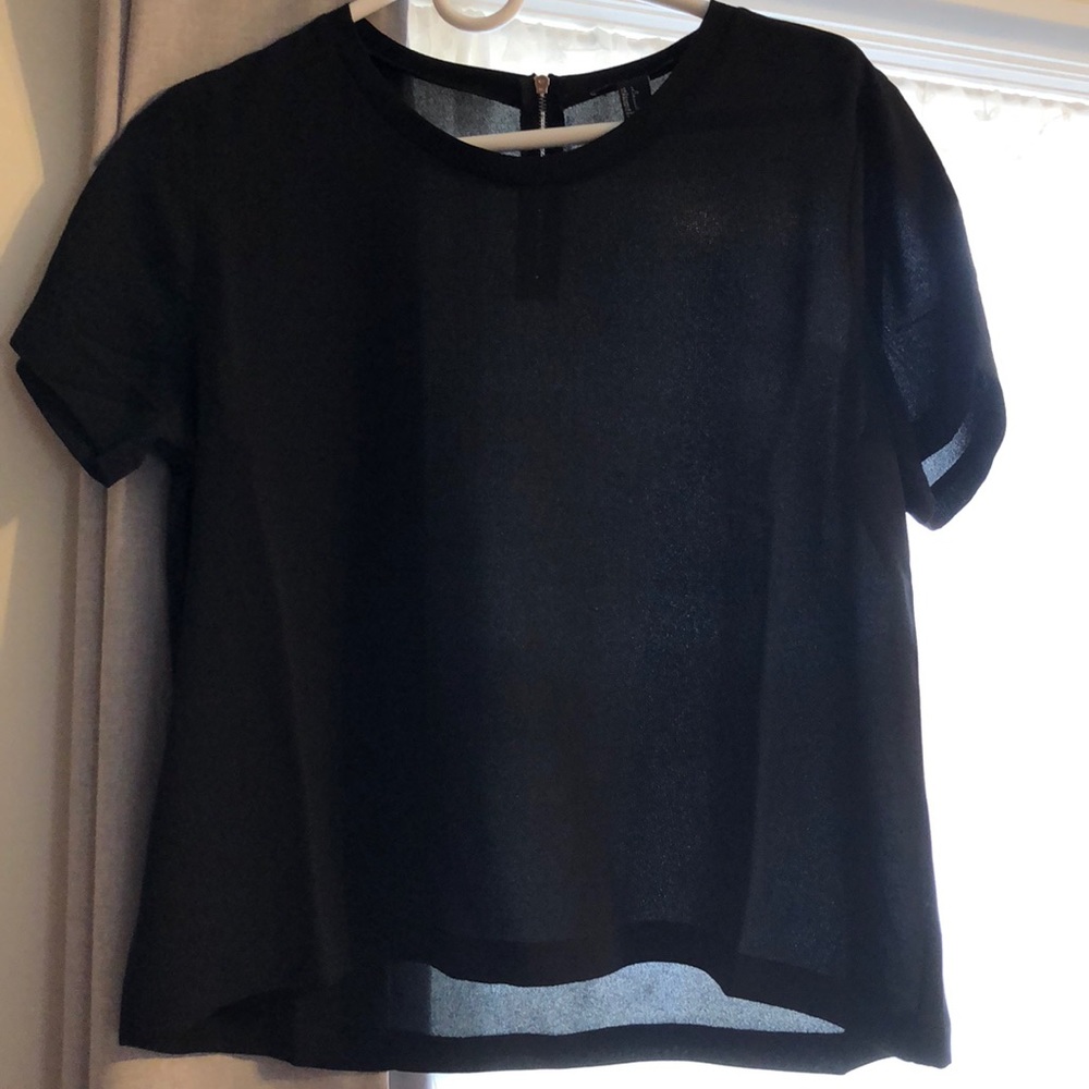 Black shirt